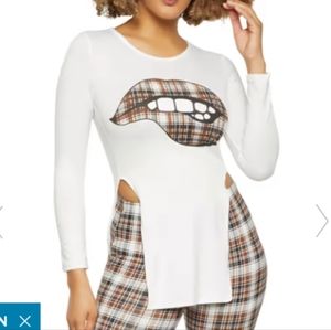 NWT Rainbow Plaid Lip Graphic Split Hem Long Sleeve Tee Top sz 1X